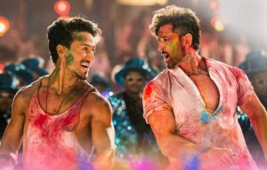 1570092313_tiger-shroff-hrithik-roshan